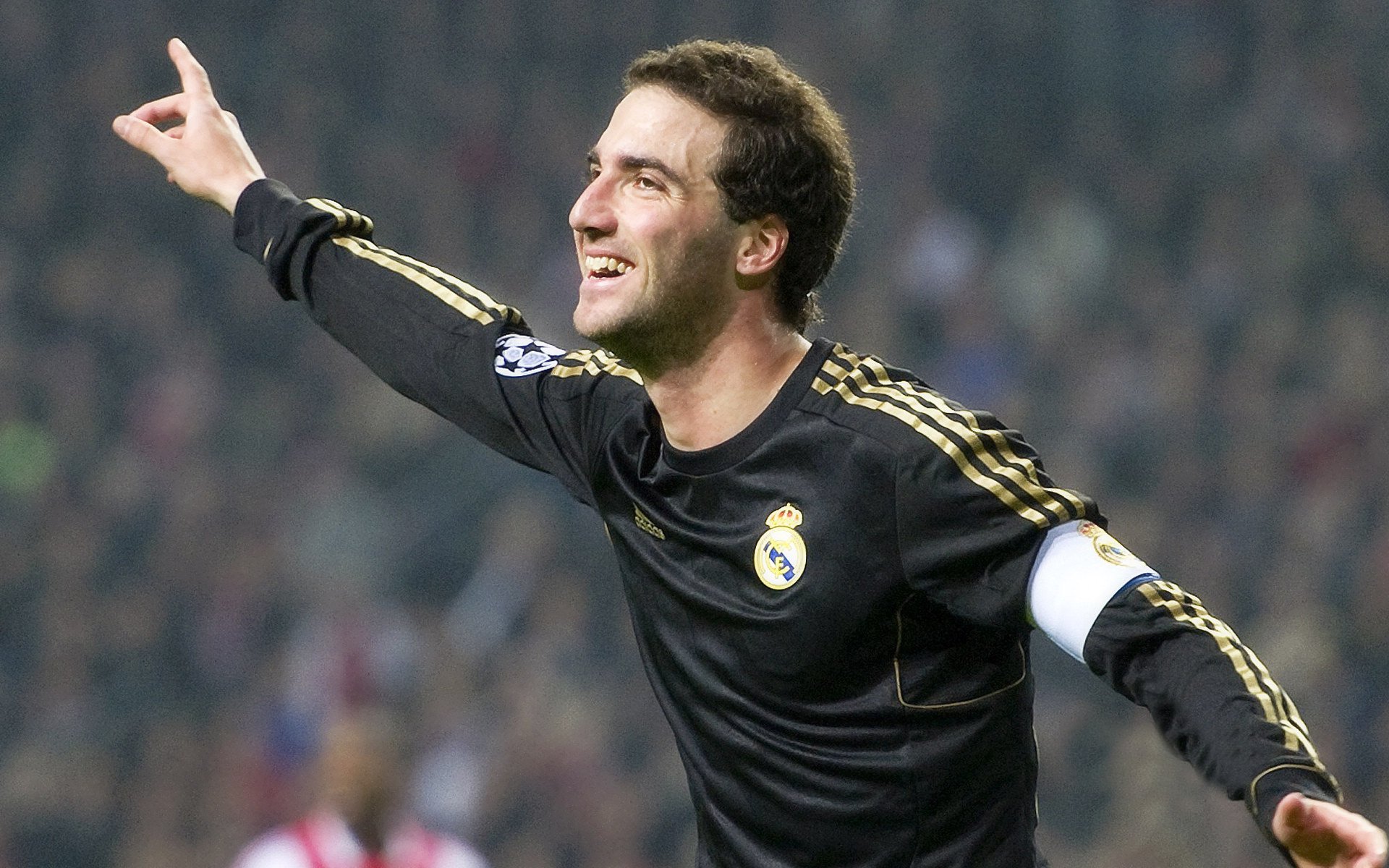 JiuyouAPP下载-巴西队在南美预赛提前锁定出线资格